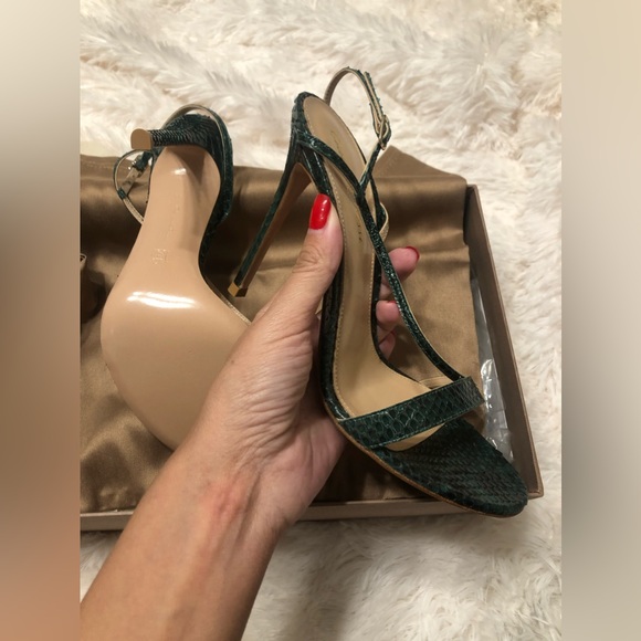Gianvito Rossi python limited edition heels!⚡️ - Picture 6 of 6